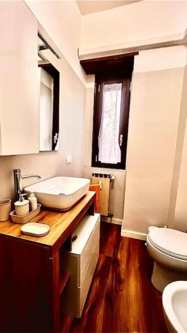 Milano Navigli Bocconi Naba Iulm Ied-Design Apartment Bagian luar foto