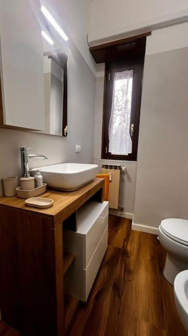 Milano Navigli Bocconi Naba Iulm Ied-Design Apartment Bagian luar foto